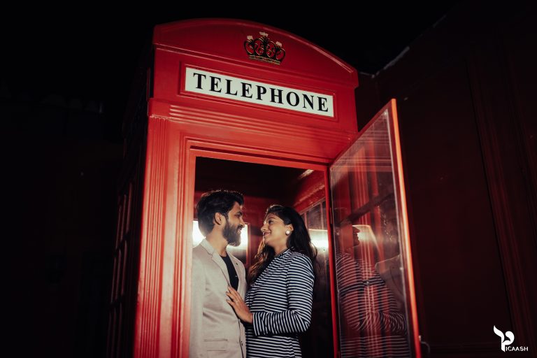 London street pre wedding shoot set near Mumbai